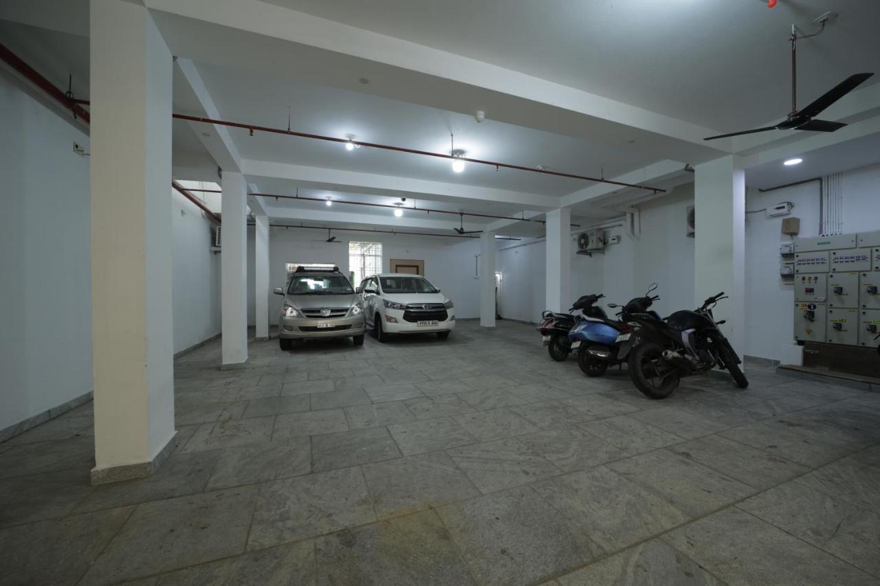 Nadanam Inn Pondicherry Exterior photo