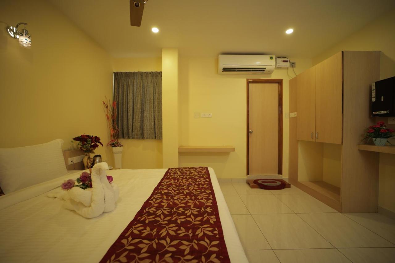 Nadanam Inn Pondicherry Exterior photo